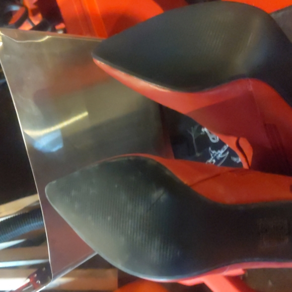 NWOT Cape Robbin red (it says wine) size 8.5 high heels boots - Picture 7 of 10